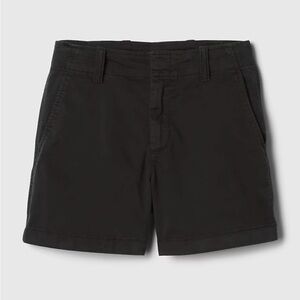 GAP 4" downtown khaki shorts